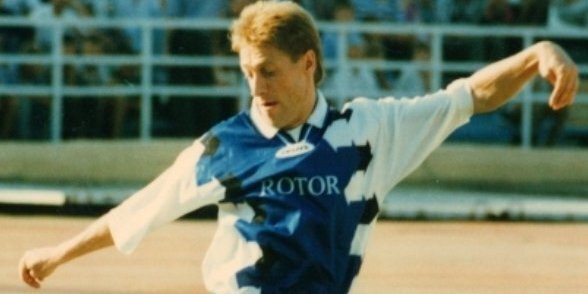 Бывший футболист сборной России арестован за границей. Вопиющий скандал!