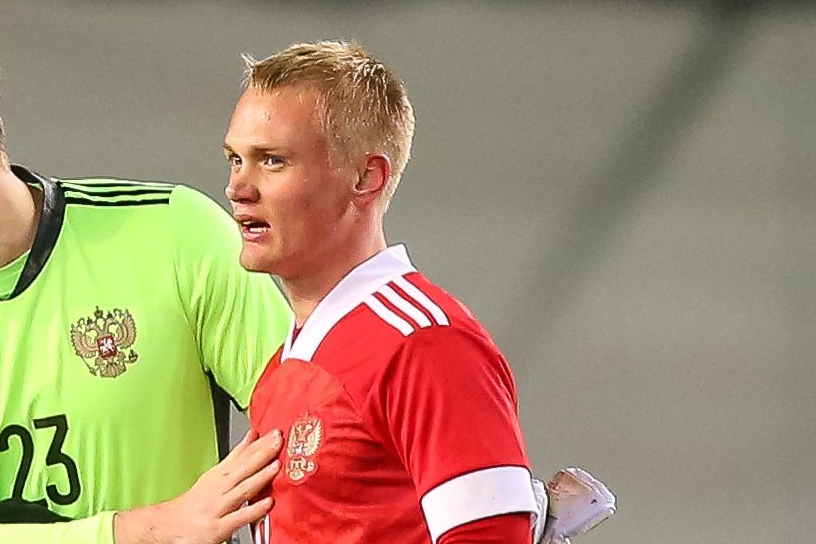 Тюкавин оценил качество газона на стадионе Фишт перед матчем с Чили