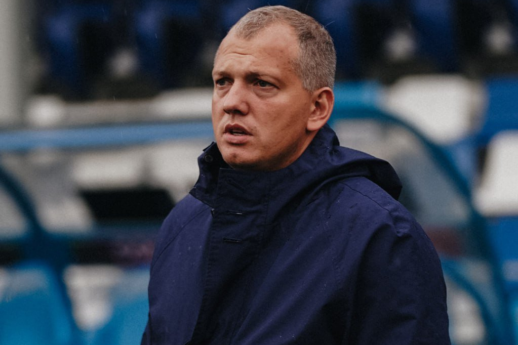 Женский футбольный Спартак продлил контракт с главным тренером Козловым