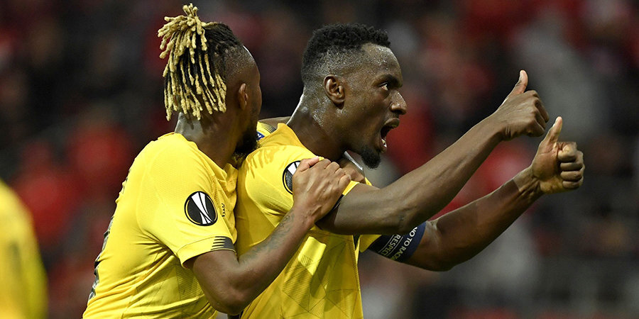 Фанаты сорвали матч чемпионата Бельгии