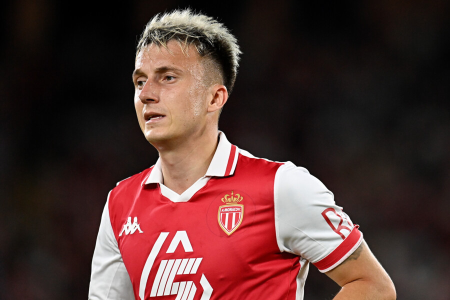 &laquo;Никто даже рядом не стоит&raquo;. Бубнов назвал лучшего футболиста России 2024 года