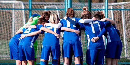22-летняя футболистка скончалась за день до матча. Но команду заставили выйти на поле