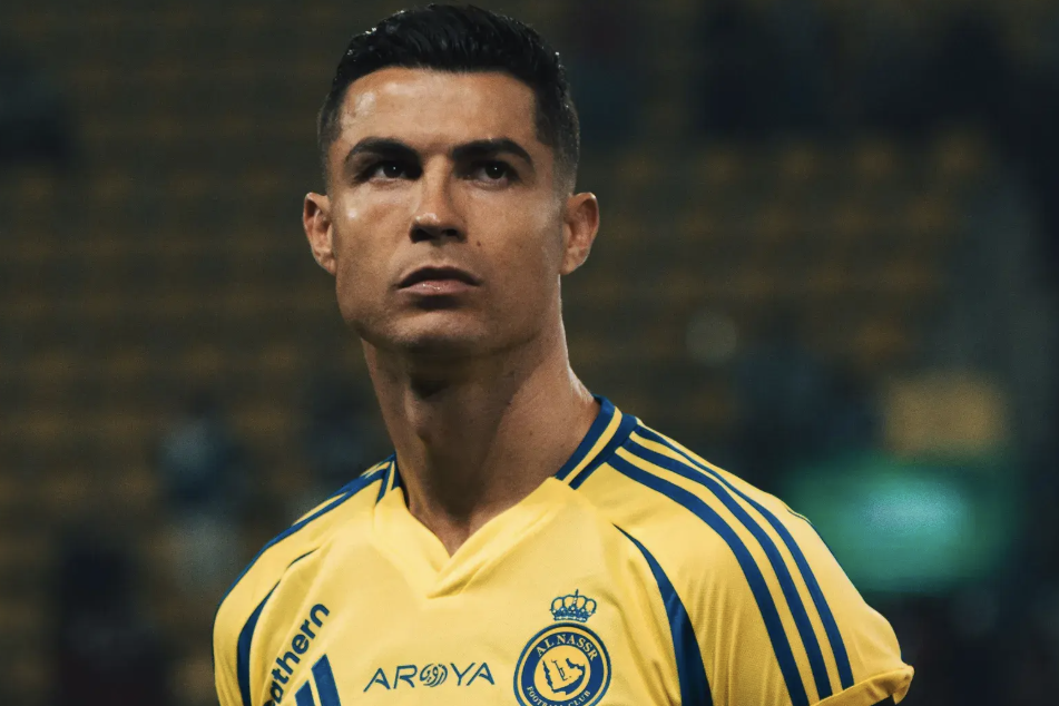 Аль-Насру, за который выступает Роналду, запретили регистрировать игроков