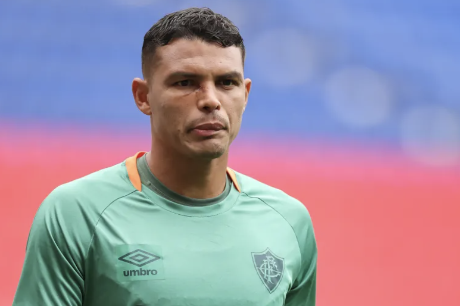 Порту подписал контракт с 41-летним Тиаго Силвой Порту подписал контракт с 41-летним Тиаго Силвой