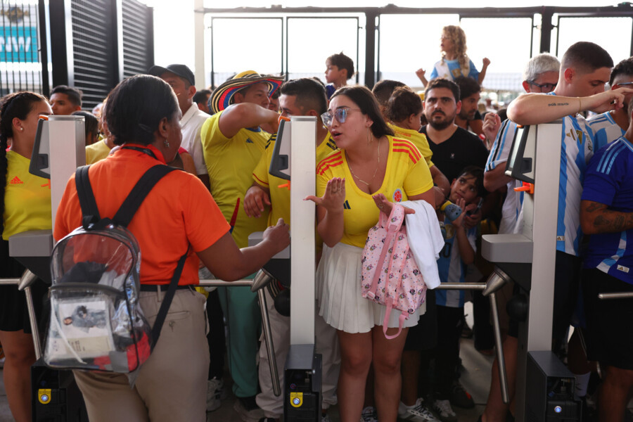 Позорная трагедия на финале с Месси в США. Жертвы рыдали и молили о помощи