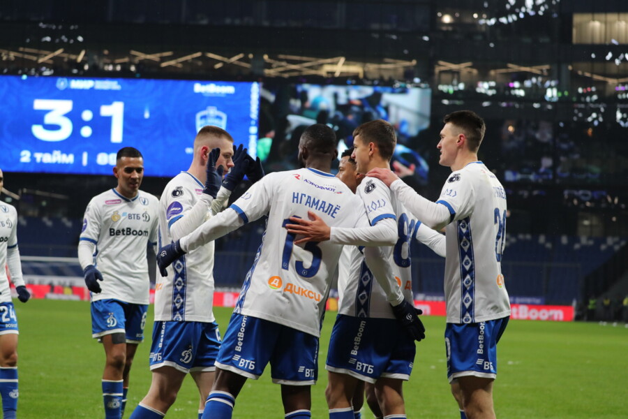 &laquo;Людей такого уровня в &laquo;Спартаке&raquo; еще не было&raquo;. Бубнов по фактам ответил Мостовому по назначению Кахигао