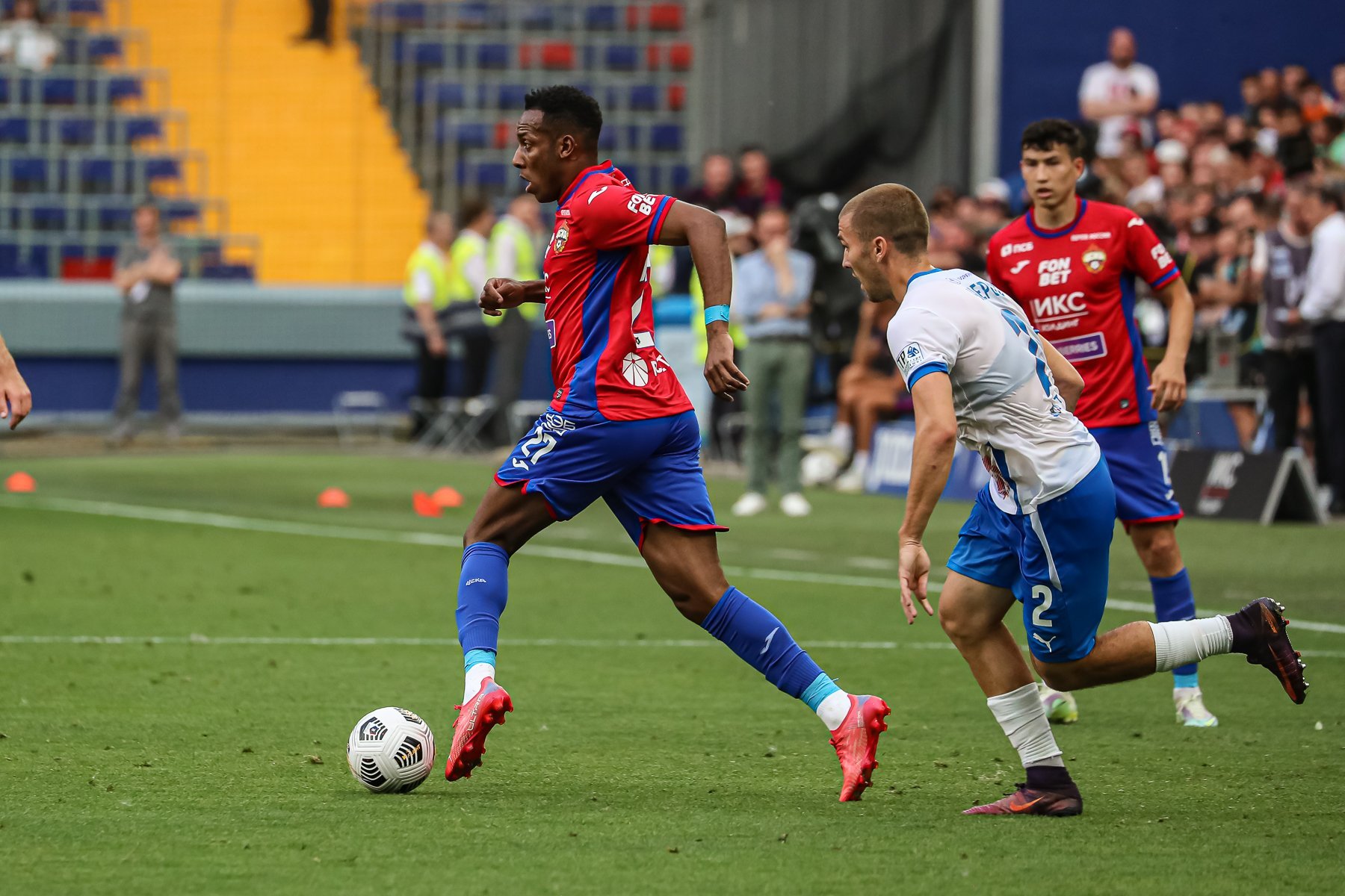 В РФС поблагодарили министерство спорта за диалог по лимиту на легионеров В РФС поблагодарили министерство спорта за диалог по лимиту на легионеров