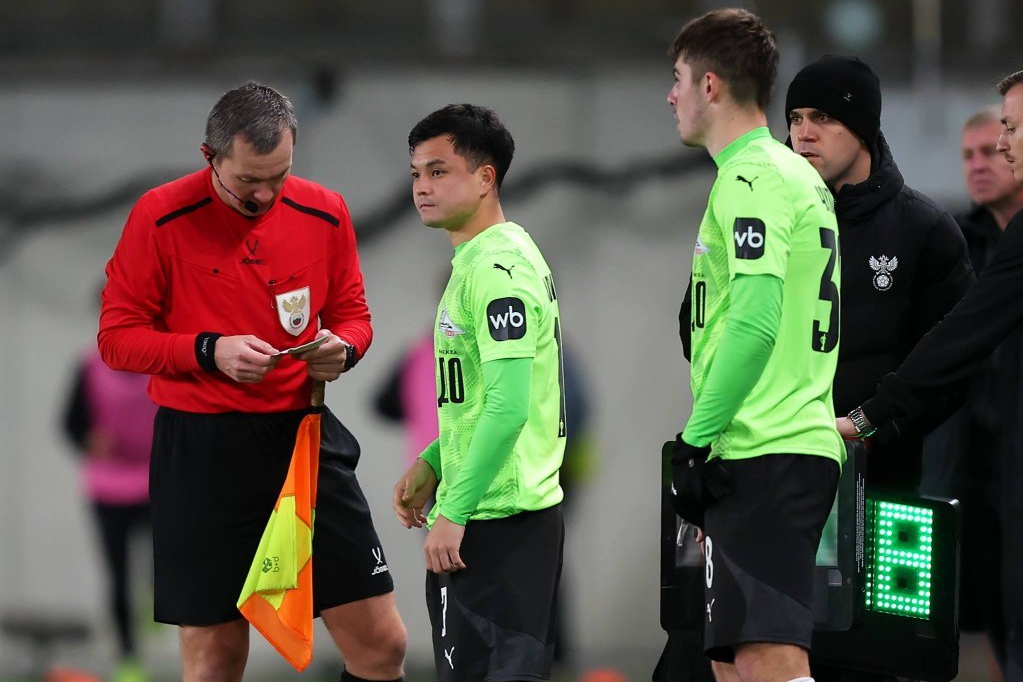 Кононов допустил, что салатовая форма Торпедо может быть фартовой в Кубке