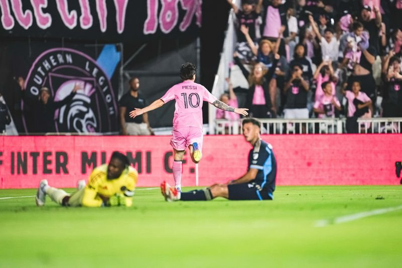 Полиция задержала организатора визита Месси в Калькутту после беспорядков