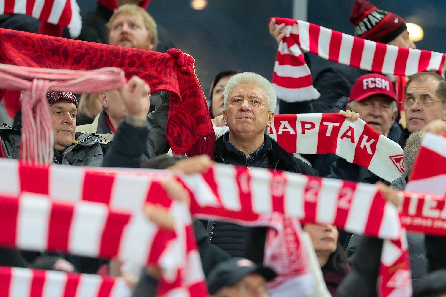 Шахматист Непомнящий рассказал, как начал болеть за Спартак