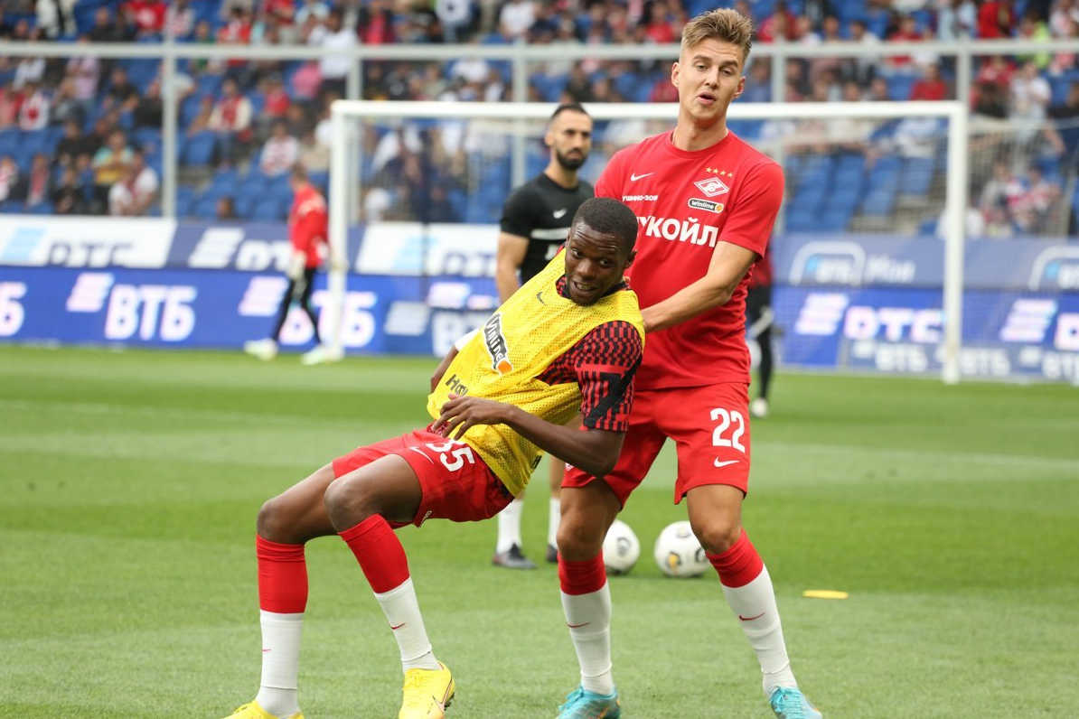 Шесть футболистов пропускают тренировку Спартака перед матчем с ЦСКА