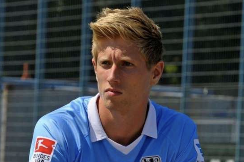 Немецкий футболист Хертнер умер в возрасте 34 лет