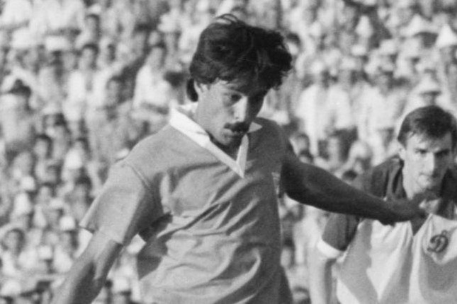 В Душанбе прошли похороны бывшего футболиста Спартака Мухамадиева