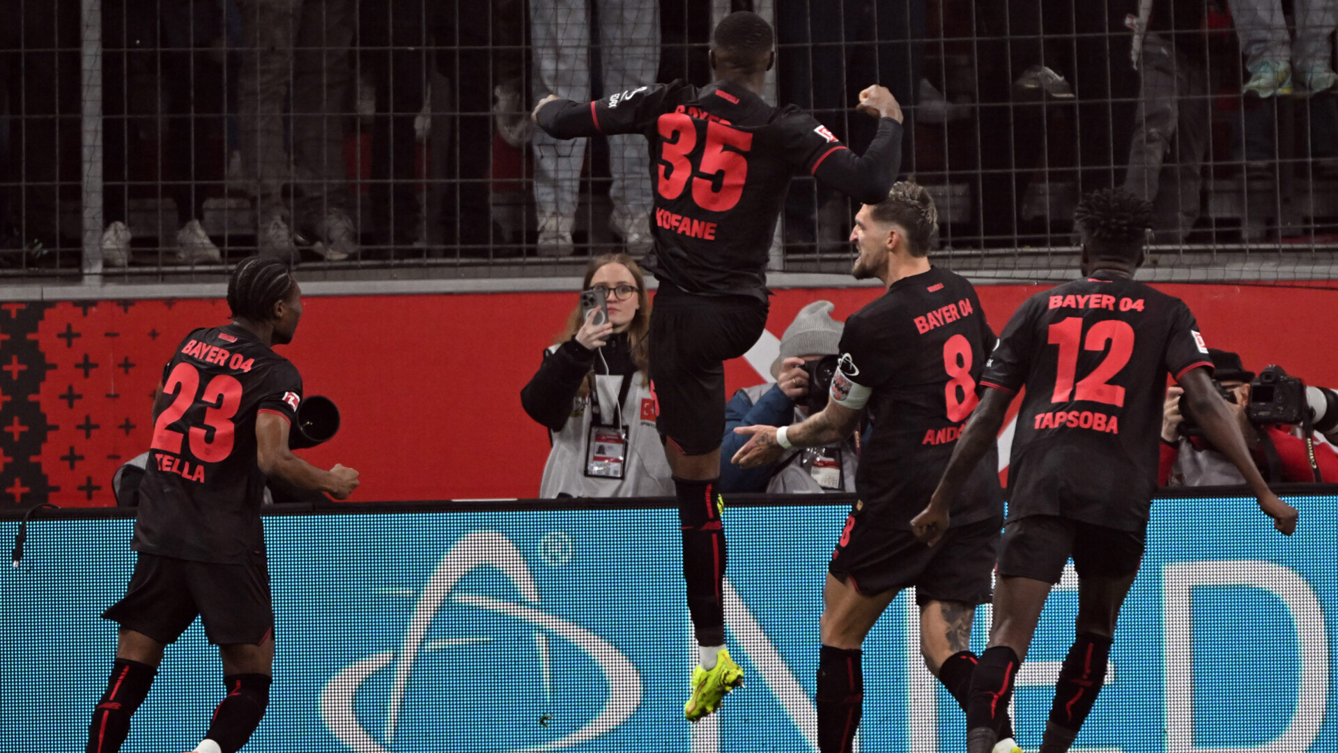 &laquo;Байер&raquo; обыграл &laquo;Кельн&raquo; в матче Бундеслиги