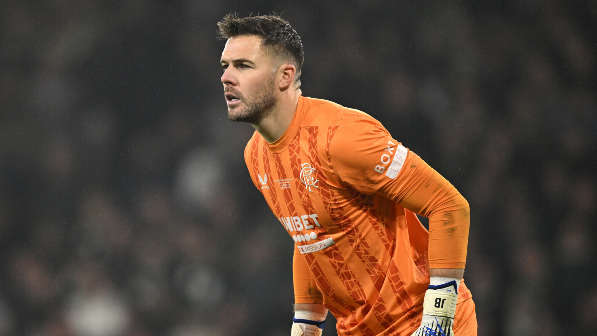 Выступавшего за сборную Англии вратаря &laquo;Рейнджерс&raquo; госпитализировали перед матчем с &laquo;Селтиком&raquo; &mdash; СМИ